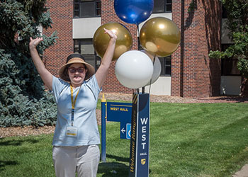 GLOBAL student pose during move-in day