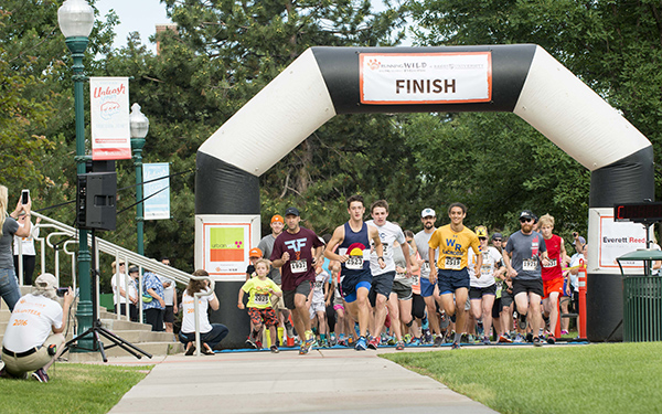 community members running