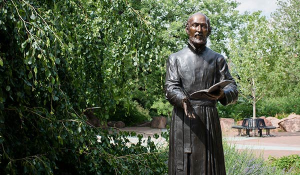 st-ignatius-of-loyola-statue-600x350.jpg