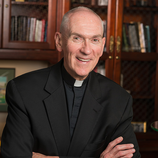 Headshot of Thomas Curran, SJ