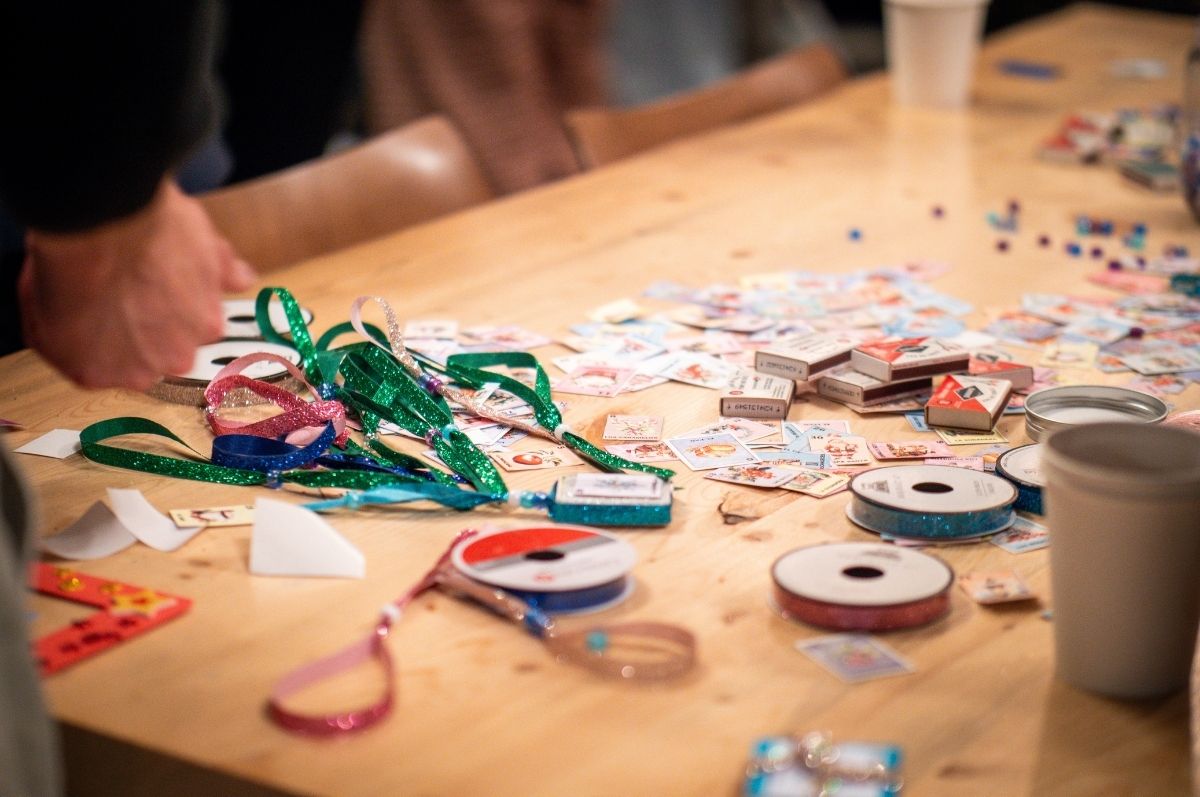 Ribbon crafts at the Christmas Tree Lighting 2025