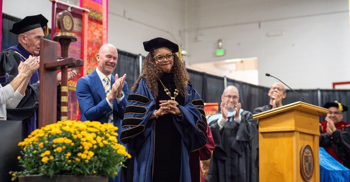 President Shawna Cooper Whitehead
