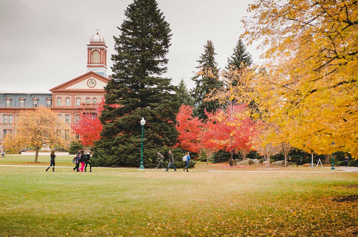 view of Main Hall across the Quad on the Northwest Denver Campus